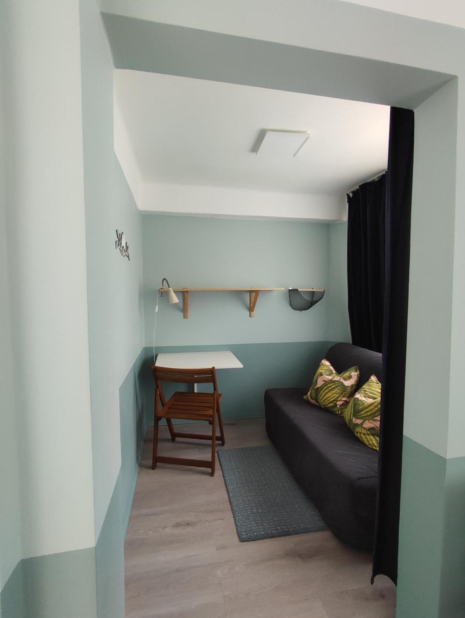 Levelke Mini Apartman Gardony Luaran gambar